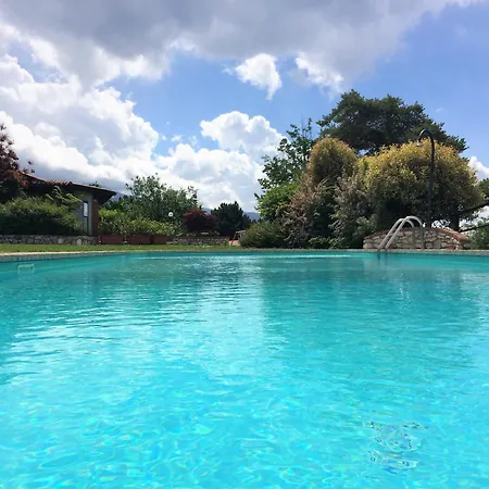 Schoenes Ferienhaeuschen Gabriele In Ruhiger Lage Mit Pool Casa de Férias